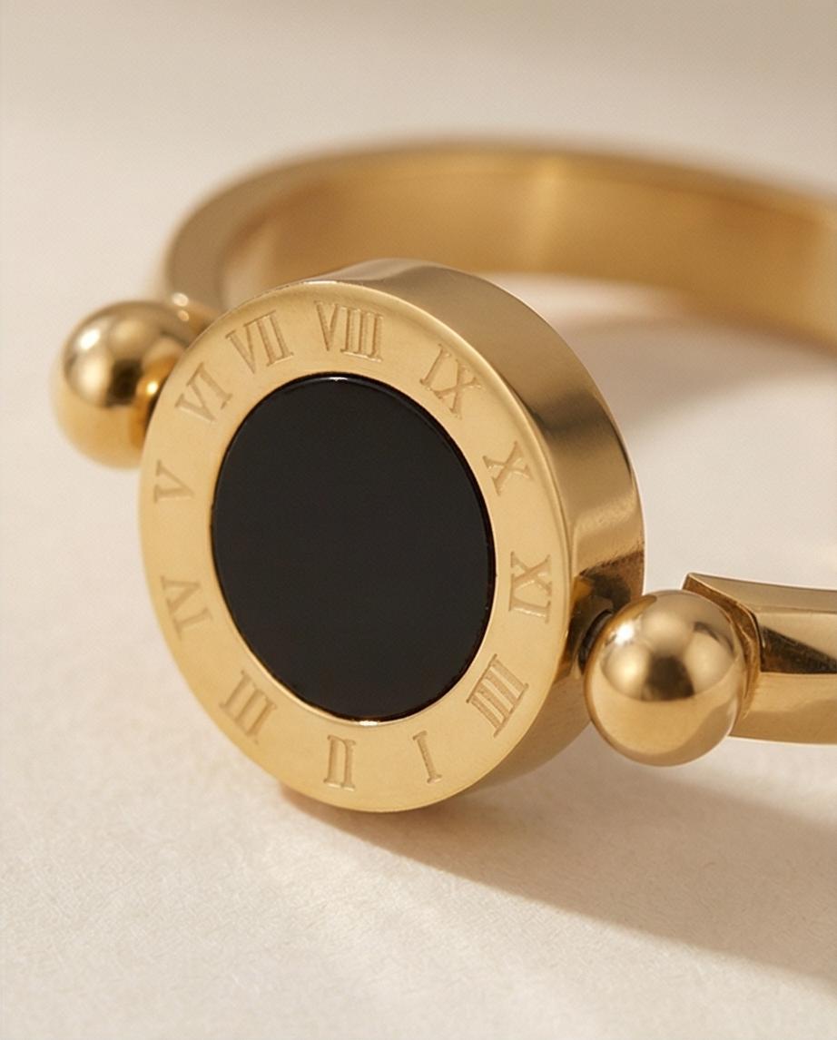 Anel Giratório Numeral Romanos Banhado em Ouro 18K - Imagem 4