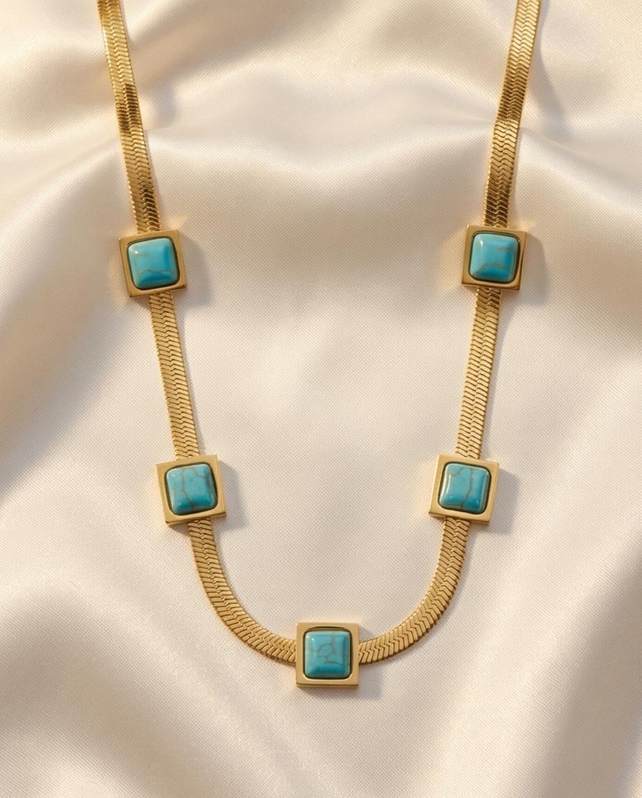 Colar Malha Pedra Aqua Banhado em Ouro 18K - Imagem 3