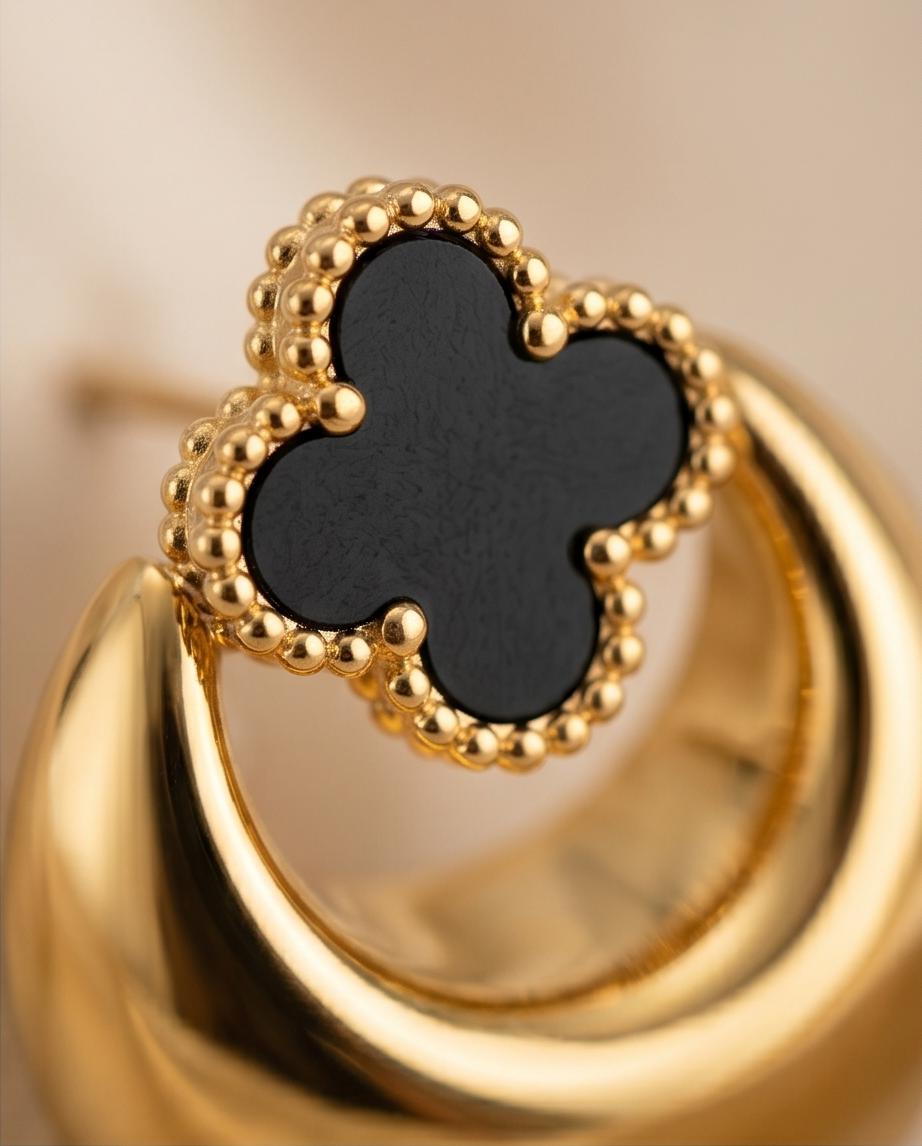 Colar Trevo Preto Banhado em Ouro 18k - Imagem 4