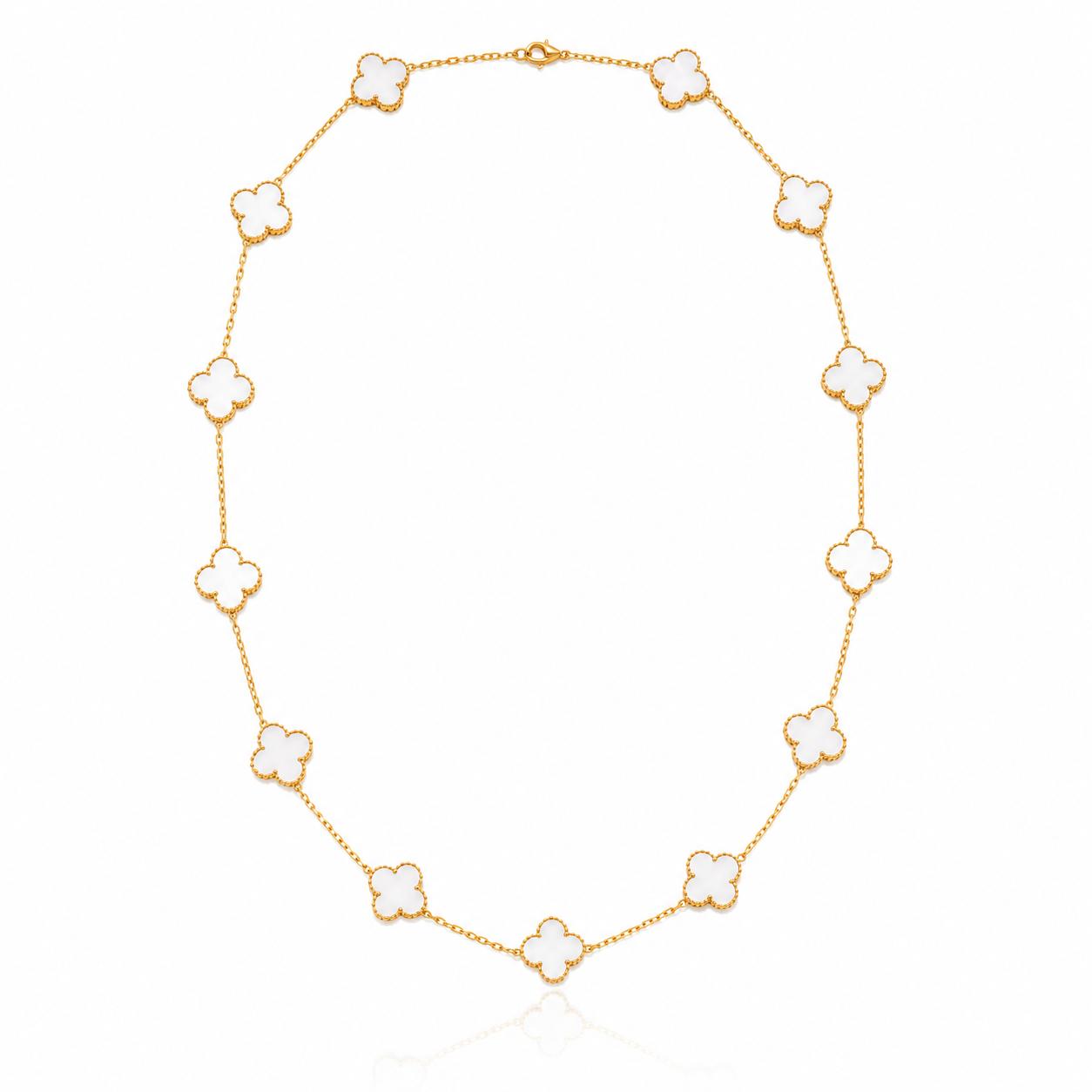 Colar 13 Trevos Branco Banhado em Ouro 18K